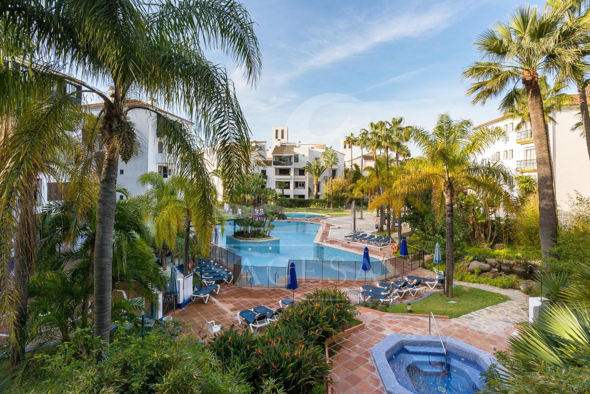 Jardines De Golondrinas 4*